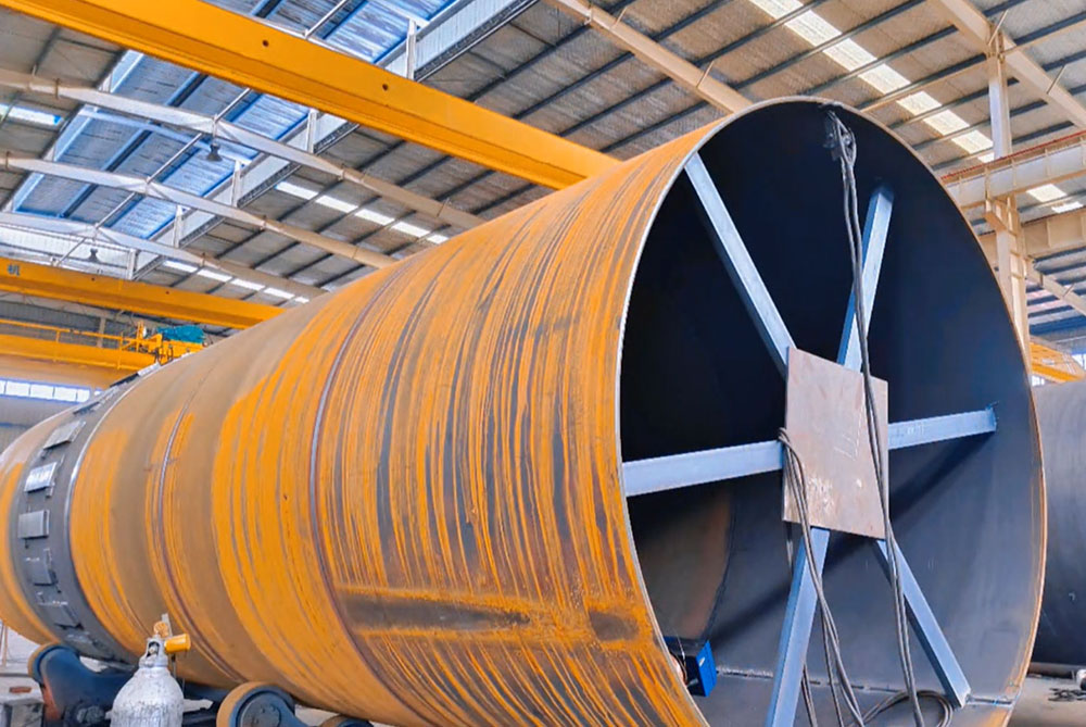 Rotary kiln component assembly at Henan Hongke Heavy Machinery Co., Ltd. Rotary kiln component assembly at Henan Hongke Heavy Machinery Co., Ltd.